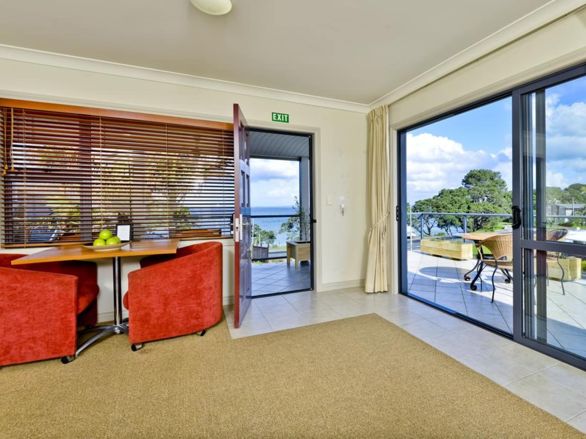 Whangaparaoa Lodge Zewnętrze zdjęcie